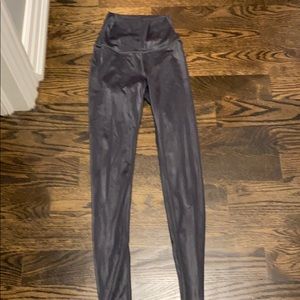Alo grey shimmer pants